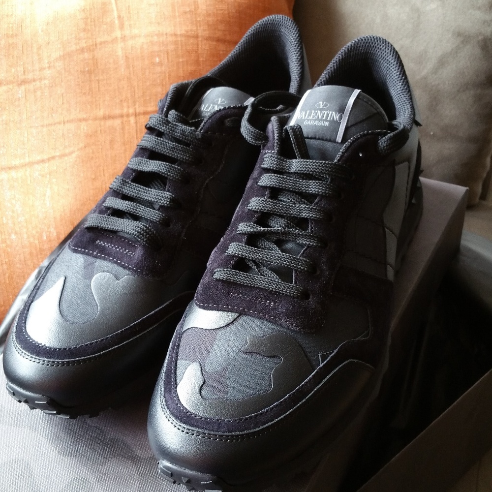 Valentino Garavani mens sneakers-black and camo